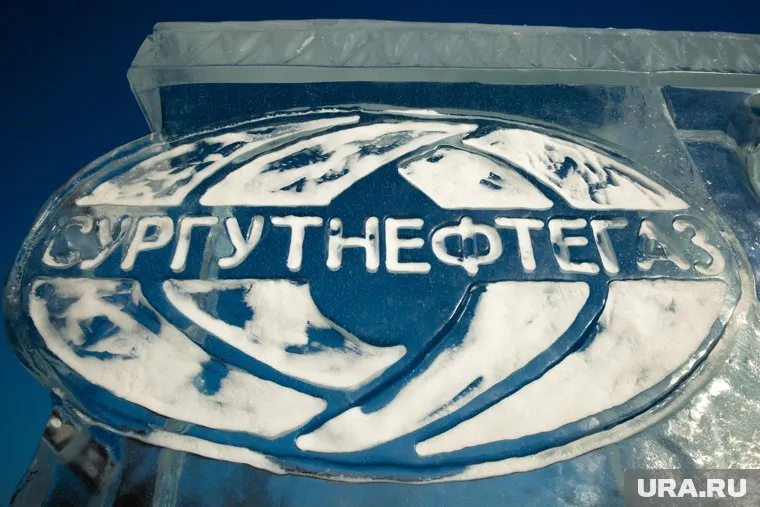 «Сургутнефтегаз» опроверг информацию о принудительной вакцинации от клещей