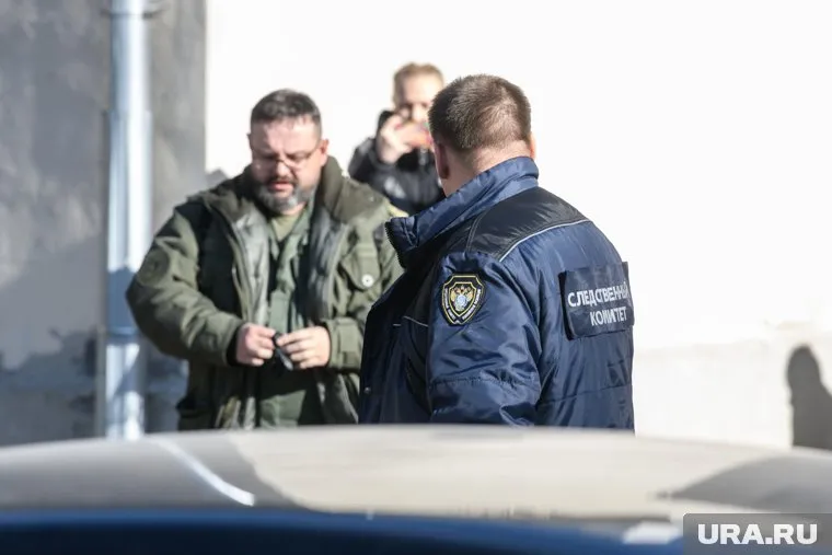 СК и прокуратура взяли на контроль дело о гибели подростка на пожаре в Сургуте