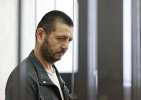 Водитель утонувшего вместе с людьми автобуса заметил проблему с тормозами до аварии