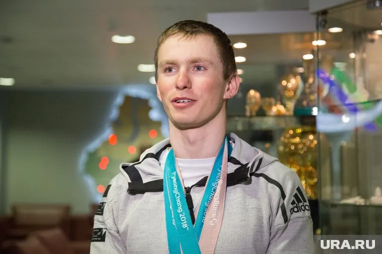 Лыжник Денис Спицов награжден Орденом Почета