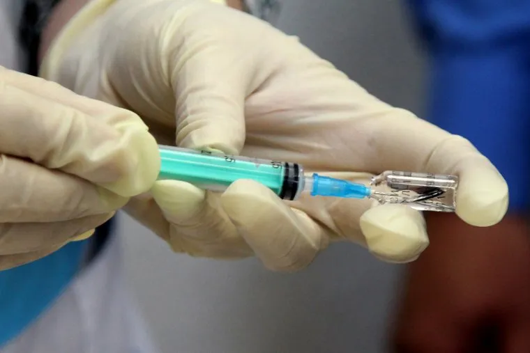 Прививки от гриппаКурган, укол, шприц, прививка от гриппа