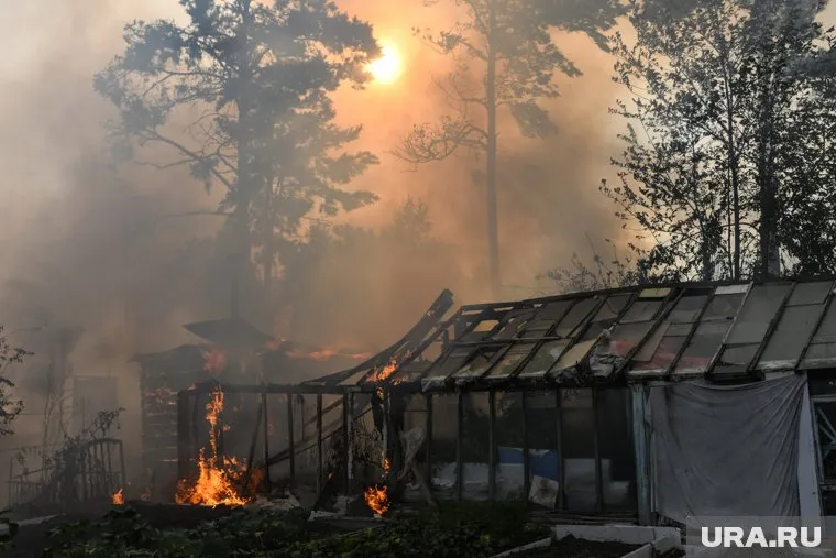 В пожаре на даче в Тюменском районе погиб человек (архивное фото)