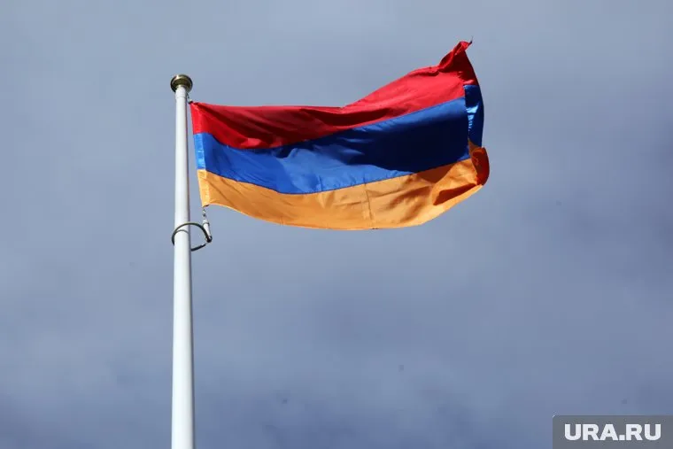 Армения отозвала свою подпись с декларации, поддерживающей арест Владимира Путина