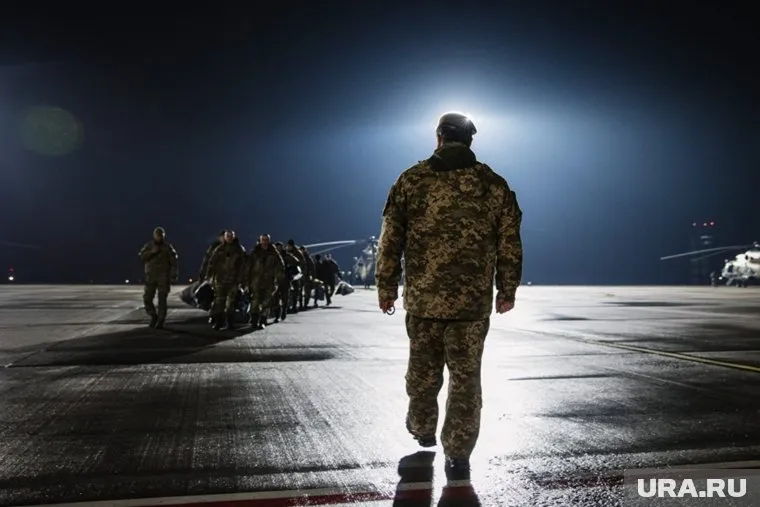 Госдеп рекомендовал гражданам США покинуть Украину при первой же возможности