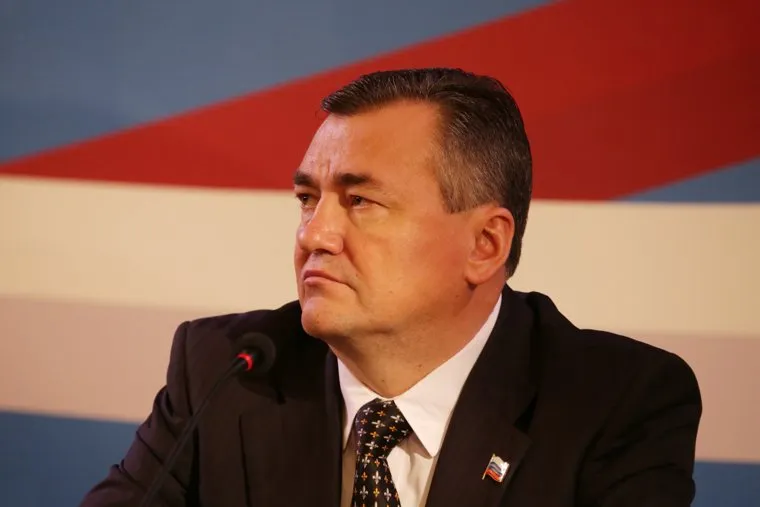 Послание губернатора и пленарка заксобрания, сухих валерий