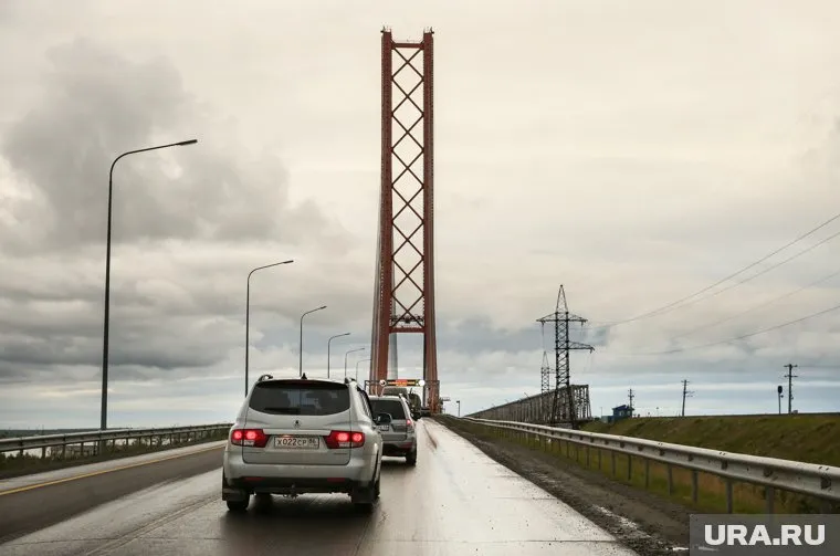 Мост будут закрывать каждые сутки с 1 ночи до 4 утра