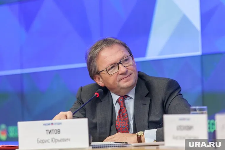 Борис Титов  взял за основу "Правое дело"