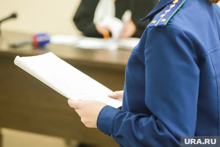 Директор МУП Мегиона получил штраф за долги перед подрядчиком