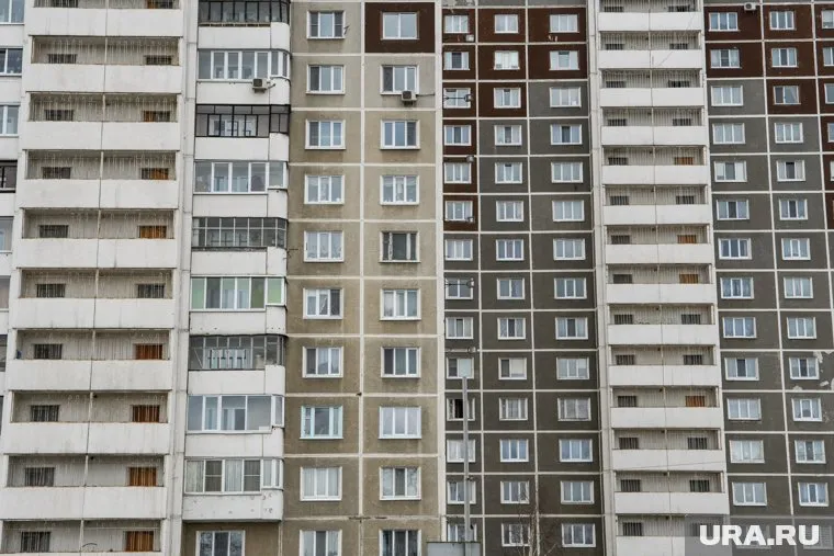 Ребенок упал с 11 этажа