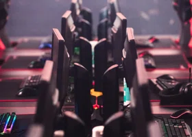 В Челябинске продают компьютерный клуб, который считался лучшим в городе