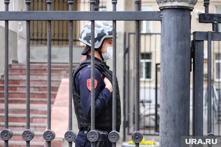 Атаки осуществлялись из-за границы, считает Горелых