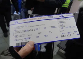 Власти продолжат субсидировать авиабилеты для детей из многодетных семей ЯНАО 