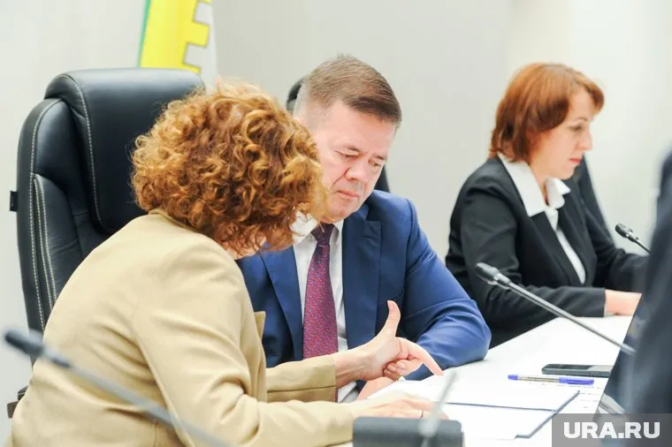 Двое претендентов на пост главы Челябинска опоздали, но Мошаров допустил их до тестирования