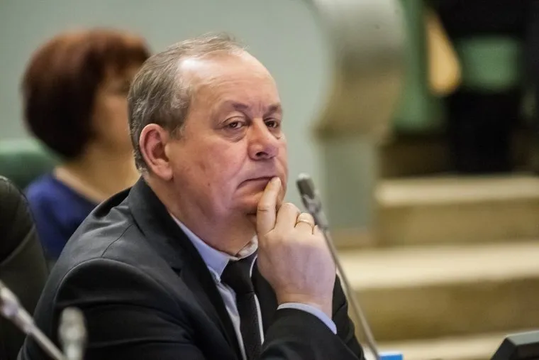 Городская дума. Тюмень , голоус андрей