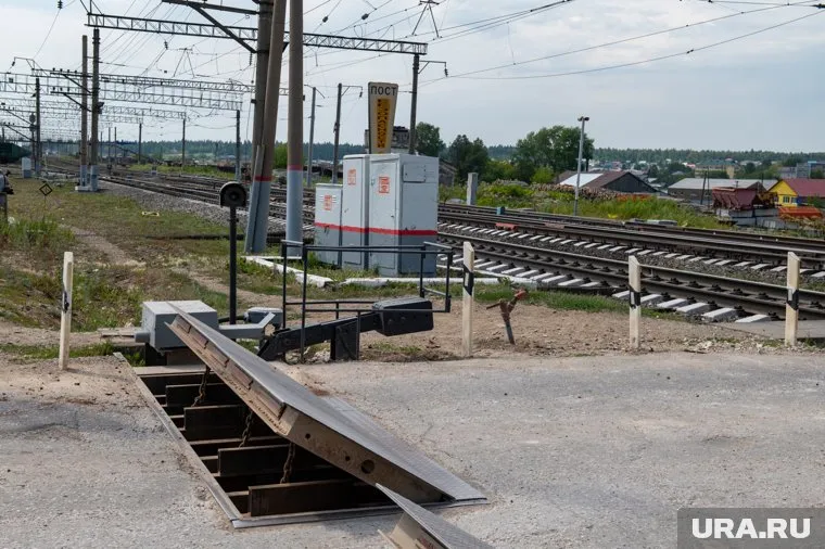 Подполье ударило по релейному шкафу в Черниговской области, заявил координатор подполья