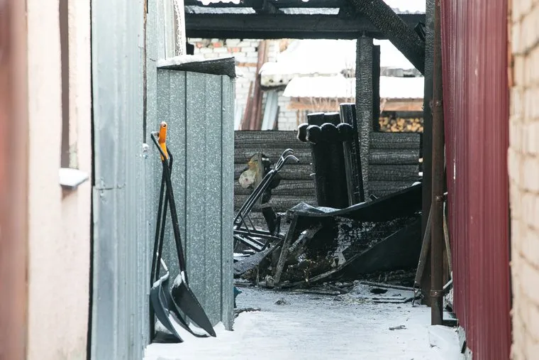 Пожар в поселке Боровский. Тюмень