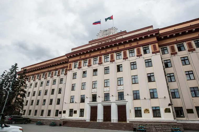Здания. Тюмень