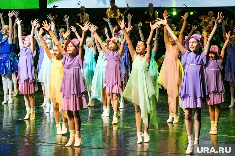 У родителей девочек уходит больше денег на лечение и кружки детей