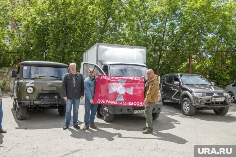 Гуманитарный груз и спецтехника отправились из Перми в Луганск