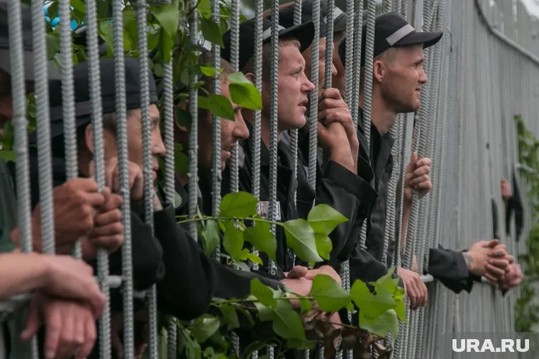 Под Курганом заключенных привлекали к ремонту квартиры одного из начальников колонии