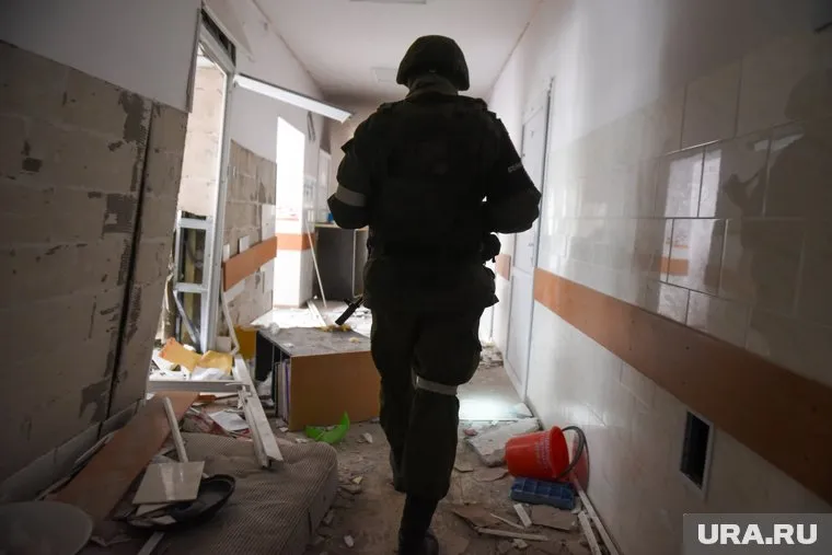 После распыления предполагаемого химоружия у солдат были рвота и судороги