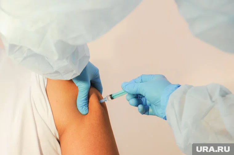 Инъекцию сделал житель оказывающий незаконные медицинские услуги