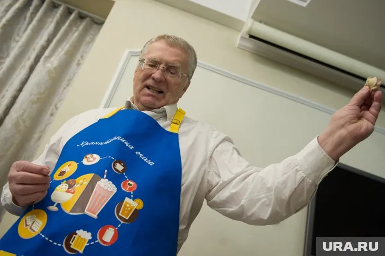 Политические оппоненты Владимира Жириновского жестко раскритиковали поведение лидера ЛДПР