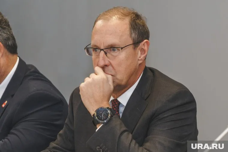 Дмитрий Самойлов сменил руководителей трех департаментов