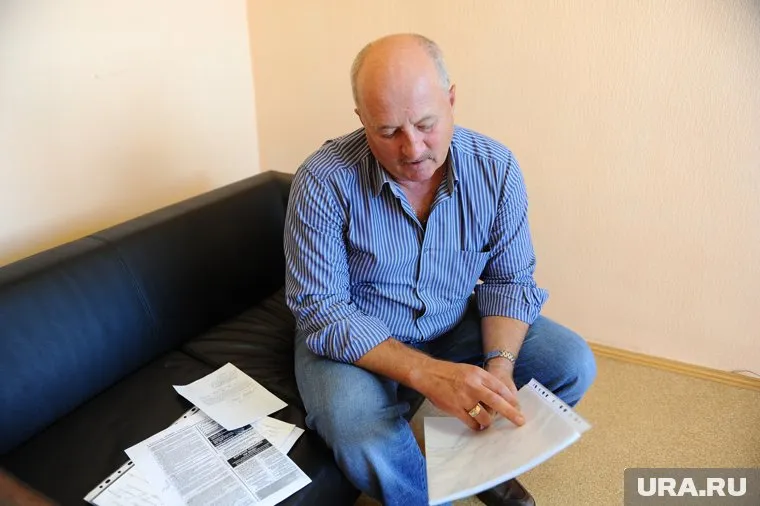 Александр Кузнецов одним из первых попал под прессинг чиновников