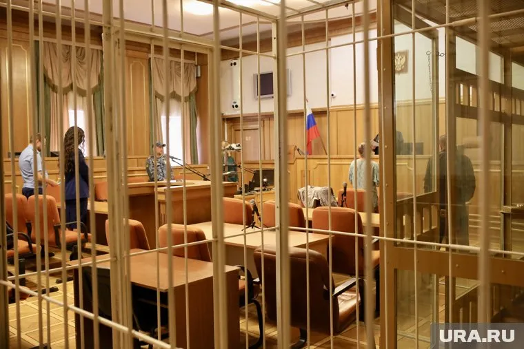 Врачи из Нижневартовска пойдут под суд за получение взяток при оформлении справок для призывников