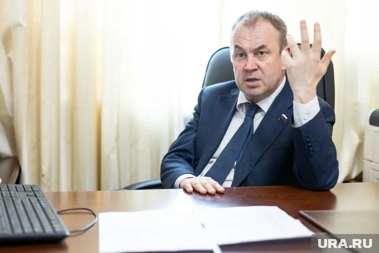 «Жириновец» Станислав Наумов готов заключить армейский контракт