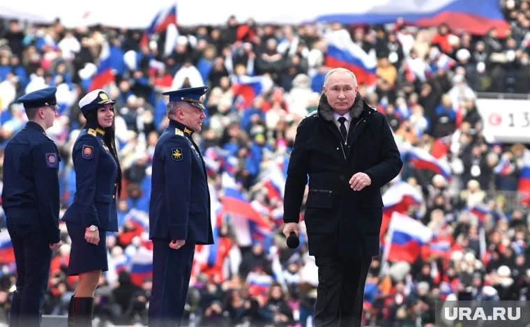 Президент РФ Владимир Путин обратился к народу России как к своей семье