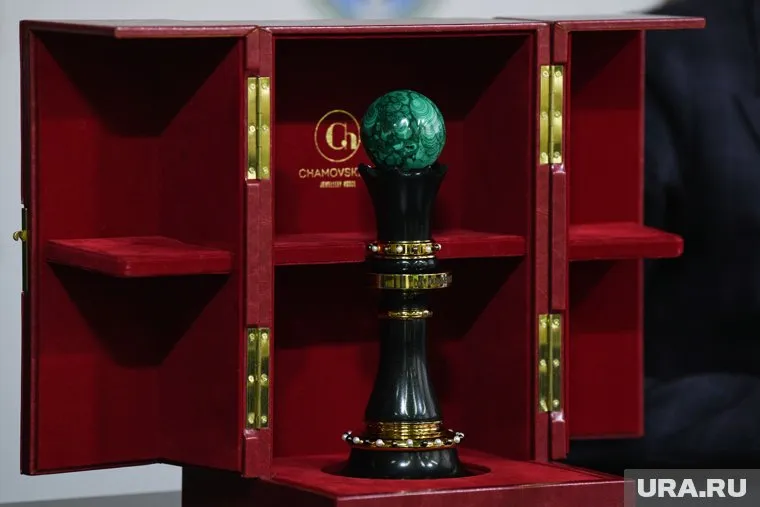 Спецпризы от Chamovskikh получат участники взрослого турнира