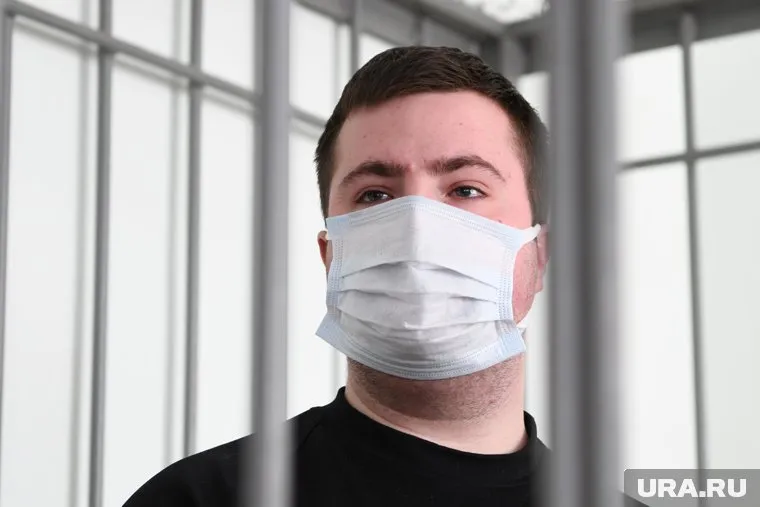 Павел Горшков стал вторым полицейским, который оказался на скамье подсудимых