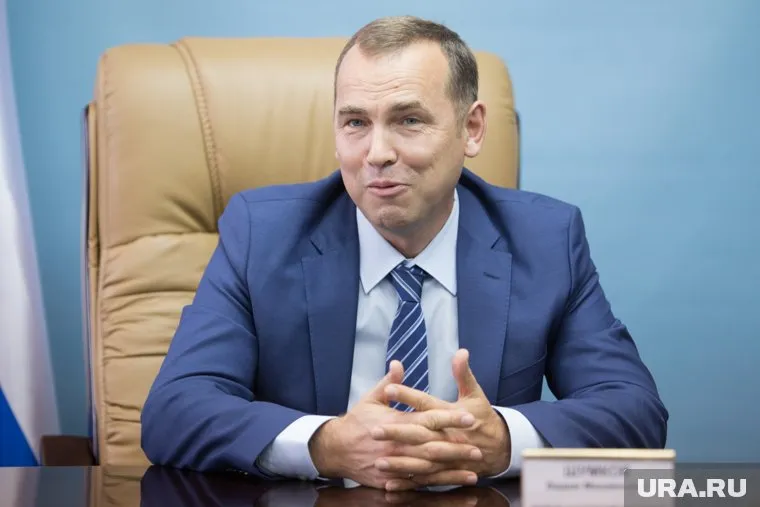 Вадим Шумков привлекает к себе огромное внимание