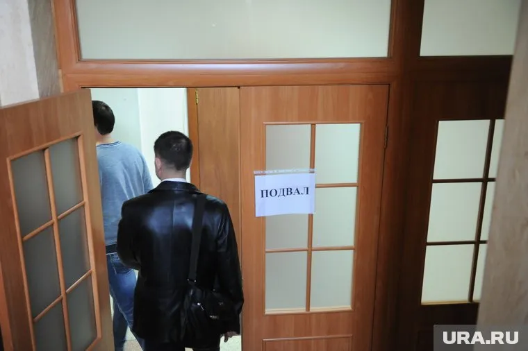 Сотрудники «Премьер-плаза» не были в курсе, что в подвале расположена тайная компания Евгения Пригожина