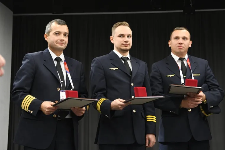 Встреча экипажа УА с губернатором СО. Екатеринбург