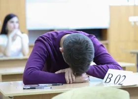Разработчик ЕГЭ призвал ввести квоты в вузах для отличников