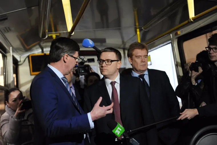 Трамвай необр