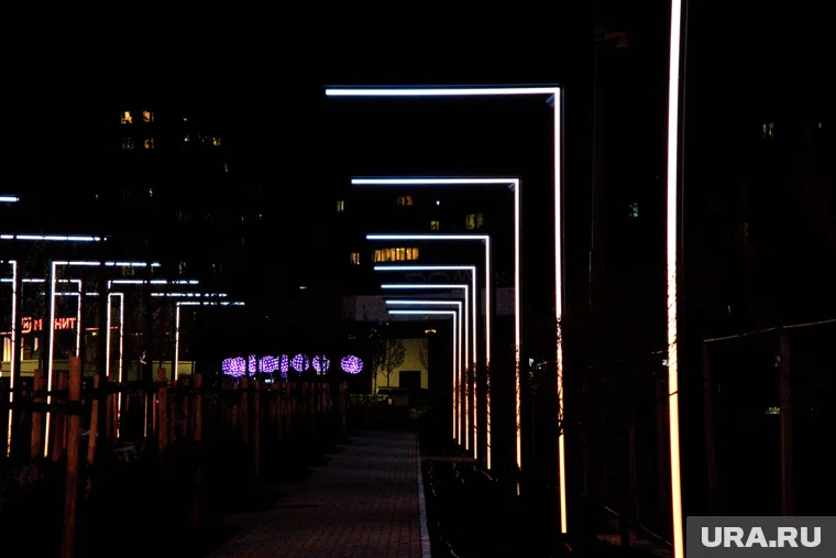 В Пыть-Яхе обновят освещение на улицах Магистральной, Фармана Салманова и у аквацентра «Дельфин»