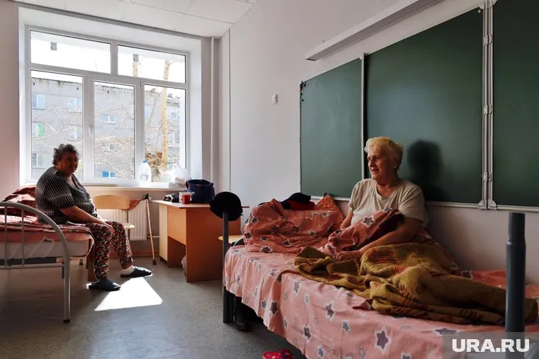 Школа превратилась в дом для 160 эвакуированных курганцев