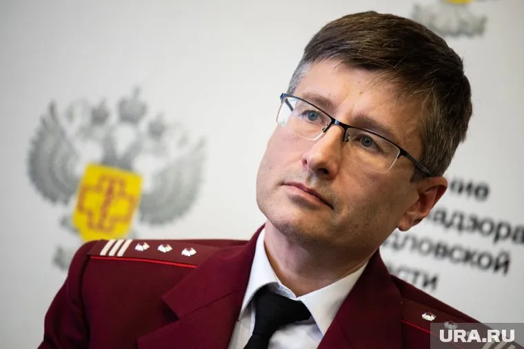 Ни красивые цифры свердловской статистики, ни попытки губернатора договариваться с федеральным центром не убедили Дмитрия Козловских дать добро на первый этап снятия ограничений