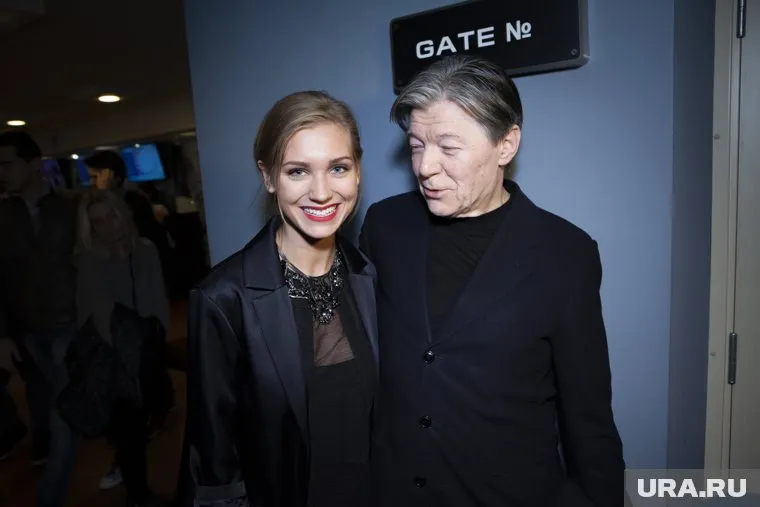 Кристина Асмус напомнила подписчикам о скандальном фильме