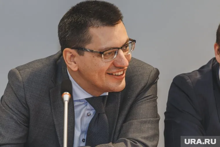 Михаил Сюткин будет руководит ЦСР в статусе «и.о.»