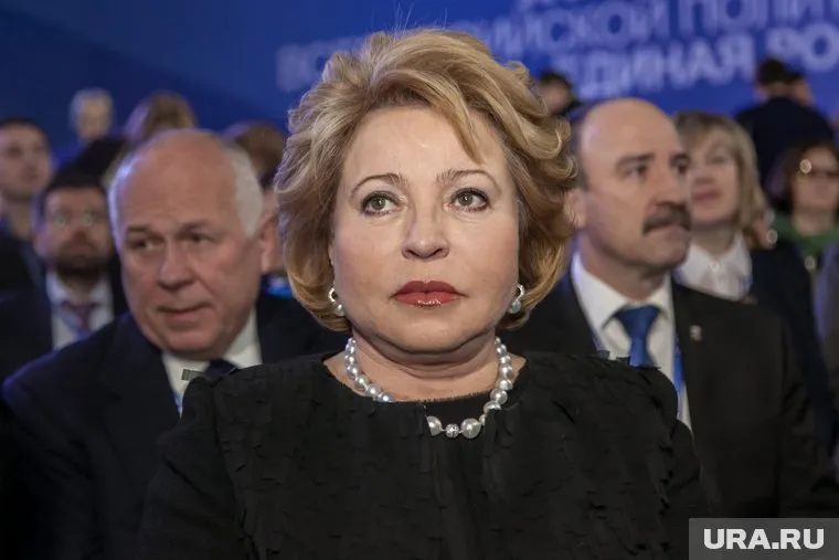 Валентина Матвиенко не поняла смысл песни «Русская женщина» певицы Манижи