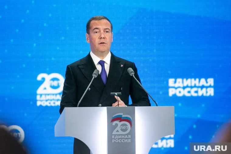 Спецоперация продолжится до освобождения всех русских территорий, заявил Медведев