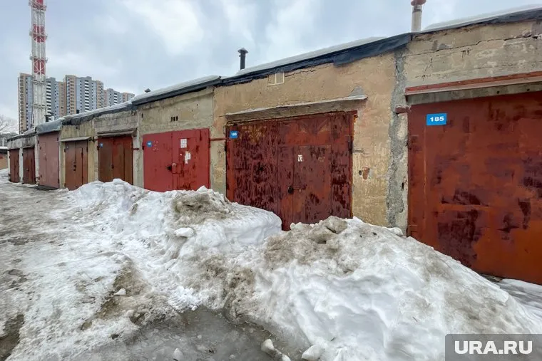 Инцидент произошел на въезде в гаражный кооператив