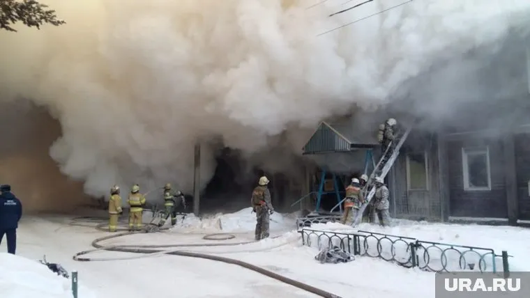 Пожарным уже удалось ликвидировать возгорание