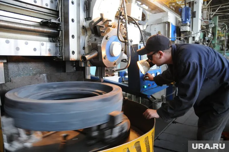 Сотрудника «Протон-ПМ» отправляют в неоплачиваемый отпуск