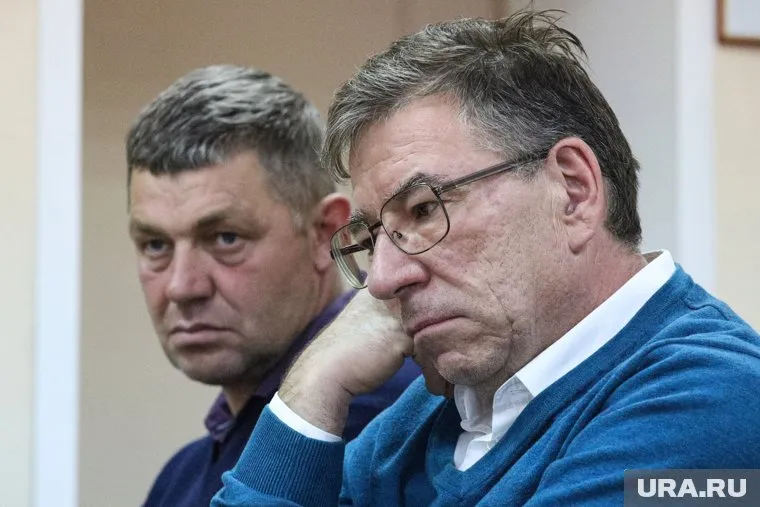 Дмитрий Коваленко (справа) и Андрей Тябутов обжаловали свой приговор